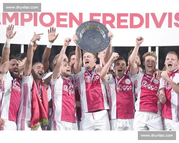 鹿斯巴达与兹沃勒激烈对决揭示荷甲新赛季黑马崛起势头